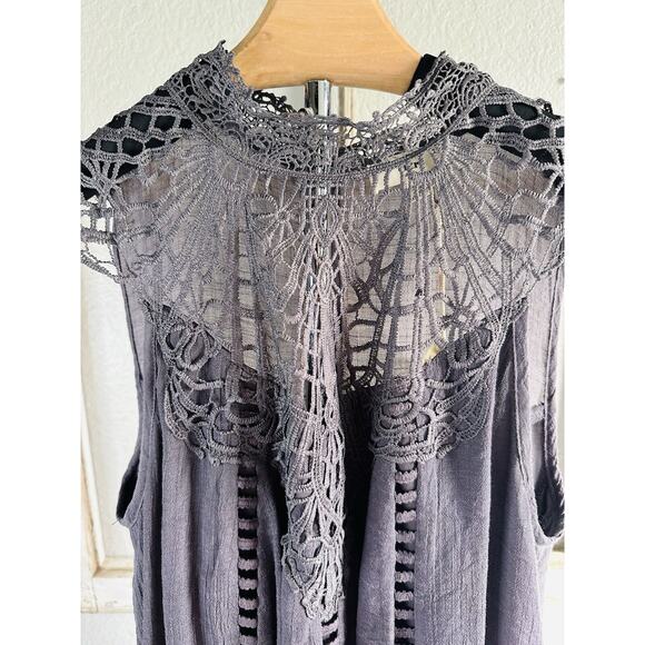 So Cute! Gray Women’s Dress By Entro Lace Lined Size Small NWT - Picture 3 of 16